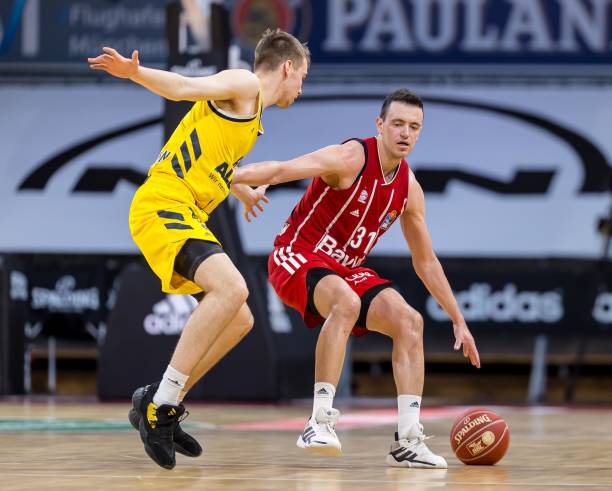 空场比赛等 空场比赛等