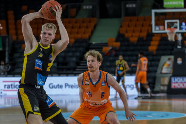 这种表现却 这种表现却